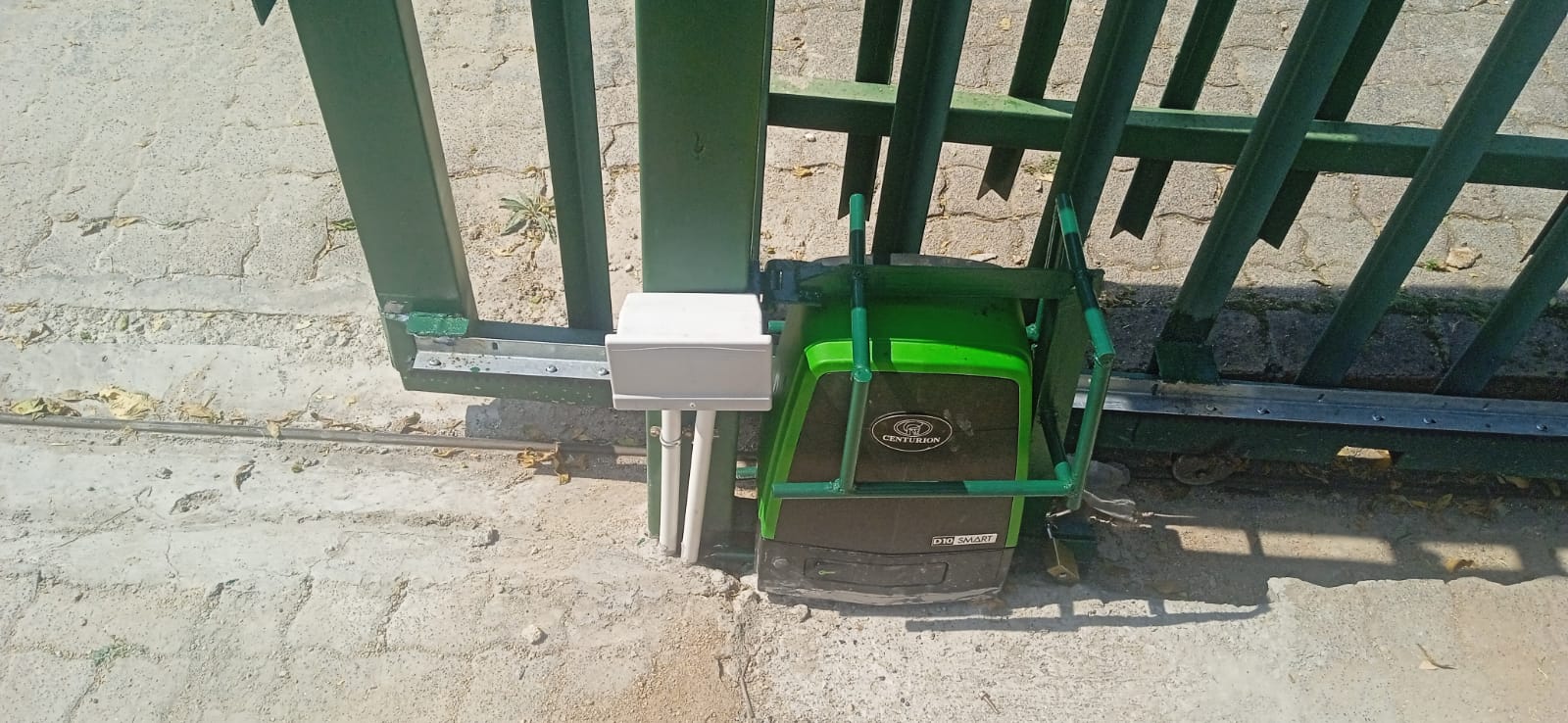 Gate and fencing installation